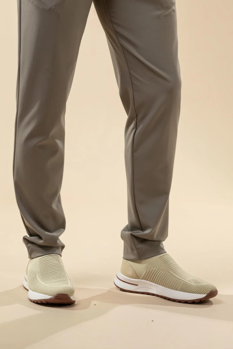 Men’s Lightweight Knit Sneakers