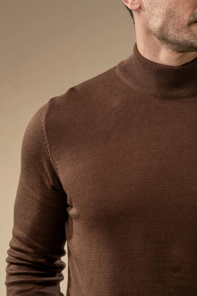 Men’s Turtleneck Knit Sweater