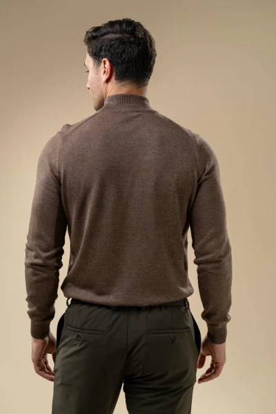 Men’s Turtleneck Knit Sweater