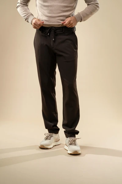 Men’s Modern Drawstring Pants