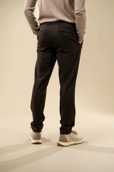 Men’s Modern Drawstring Pants