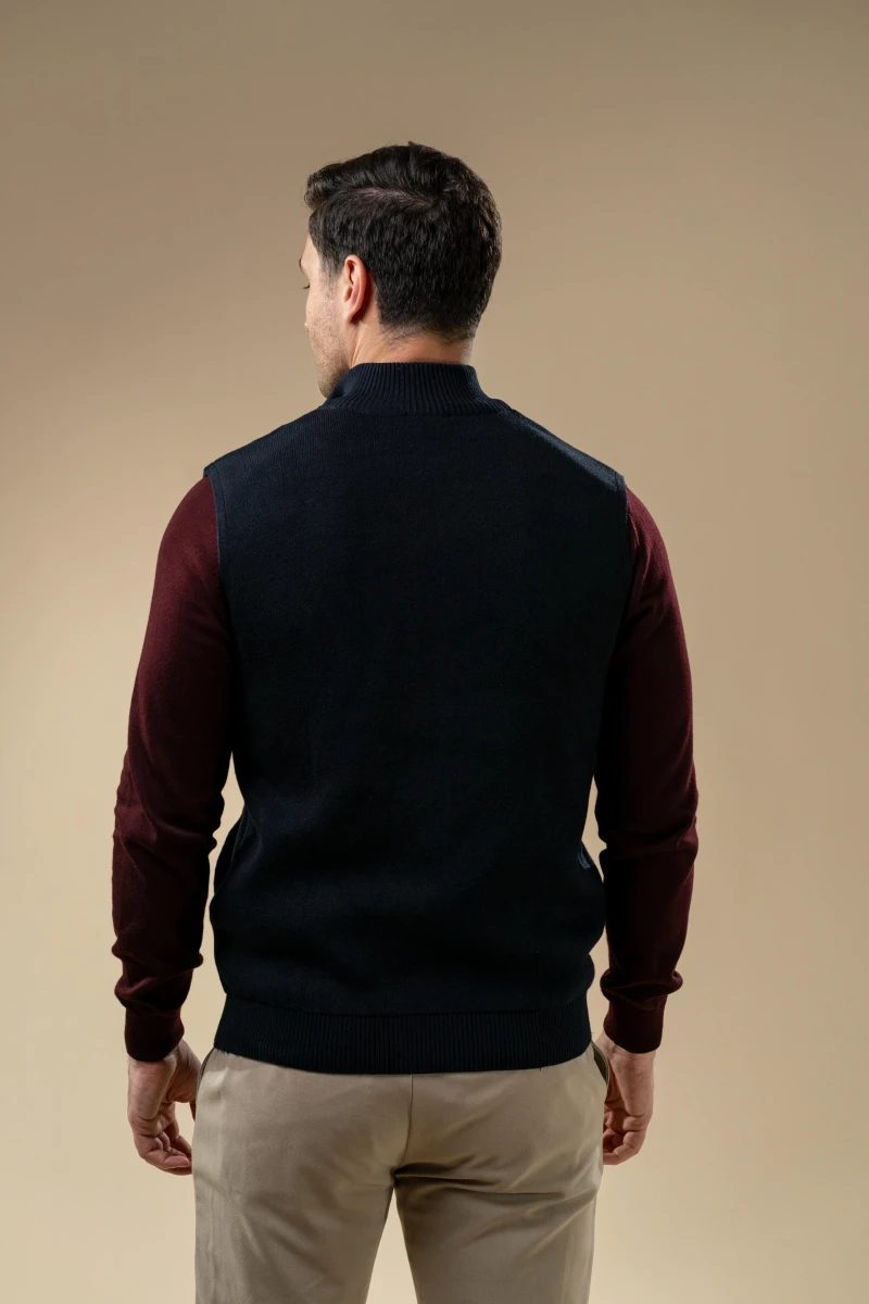 Men’s Knit Zip-Up Sleeveless Vest