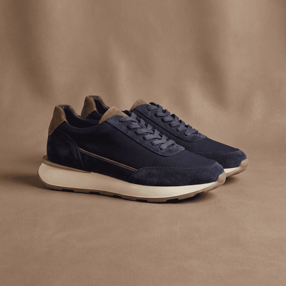 Men’s Casual Low-Top Sneakers