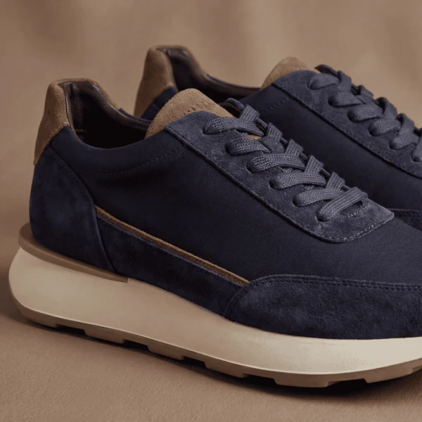Men’s Casual Low-Top Sneakers